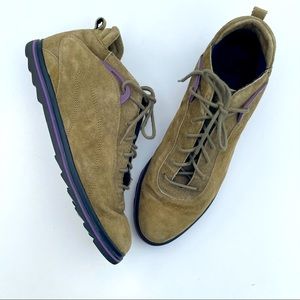 Vintage Reebok BOKS Shoes - Tan Suede Leather With Purple Accents - Size 8